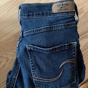 Bootcut Levis